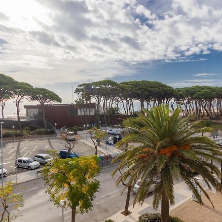 Estudio Delante Del Mar La Pineda Exteriör bild